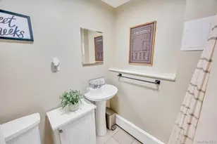 39 Crestwood Ln, Farmingville, NY 11738 - Photo 26