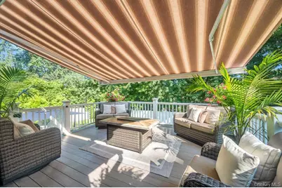 39 Crestwood Lane, Farmingville, NY 11738 - Photo 38