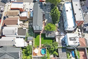 3173 Shore Pkwy, Brooklyn, NY 11235 - Photo 22