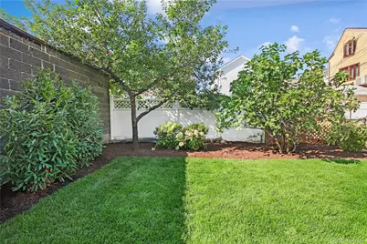 3173 Shore Parkway, Brooklyn, NY 11235 - Photo 20