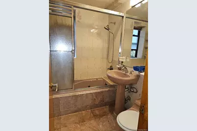 102-18 64 Avenue #2X, Forest Hills, NY 11375 - Photo 12