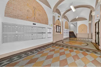 941 Jerome Avenue #8F, Bronx, NY 10452 - Photo 4