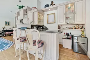 252 Cedar Ave, Hewlett Bay Park, NY 11557 - Photo 10