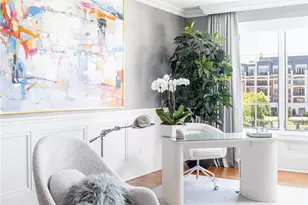 2000 Royal Ct, North Hills, NY 11040 - Photo 6