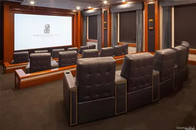 2000 Royal Court #2105/2103, North Hills, NY 11040 - Photo 30