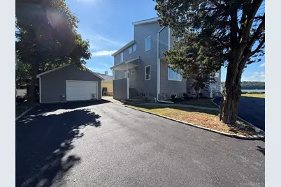 35 Adams Avenue, Bayville, NY 11709 - Photo 8