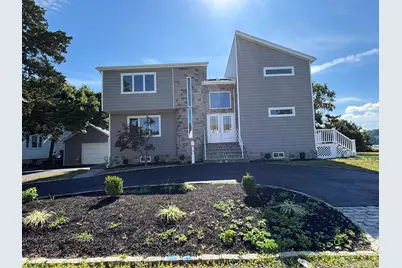 35 Adams Avenue, Bayville, NY 11709 - Photo 1