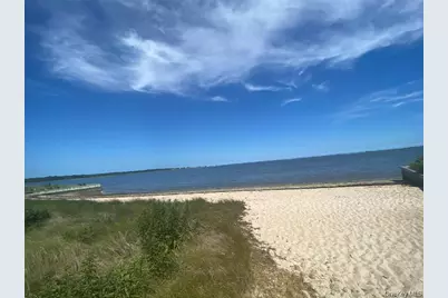 19 W End Avenue, East Quogue, NY 11942 - Photo 30