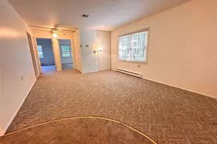 231 Blackpool Ct, Ridge, NY 11961 - Photo 6