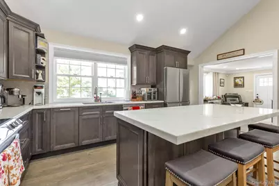 6 Fairview Road W, Massapequa, NY 11758 - Photo 6