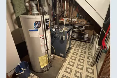 62 Poppy Avenue, Franklin Square, NY 11010 - Photo 42