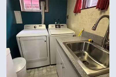 62 Poppy Avenue, Franklin Square, NY 11010 - Photo 36