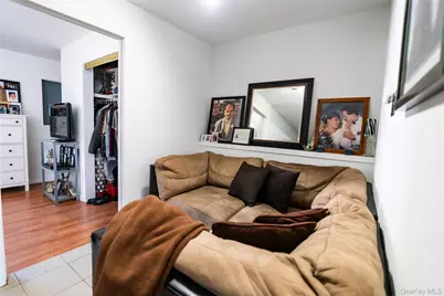 202 Powell Avenue, Central Islip, NY 11722 - Photo 24