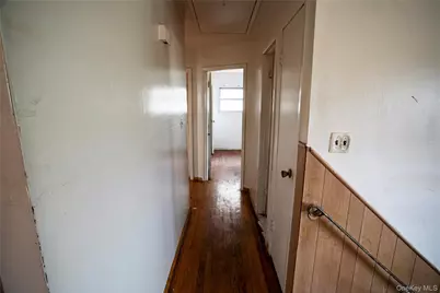 292 Westside Avenue, Freeport, NY 11520 - Photo 8