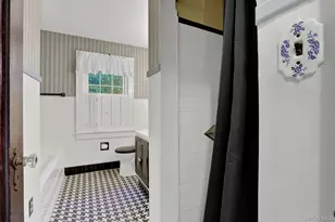 94 Roosevelt Ave, Kingston, NY 12401 - Photo 14