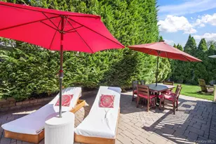 2 Flower Ln, Jericho, NY 11753 - Photo 28