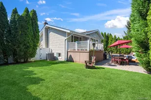 2 Flower Ln, Jericho, NY 11753 - Photo 24