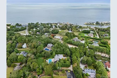138 North Road, Hampton Bays, NY 11946 - Photo 30