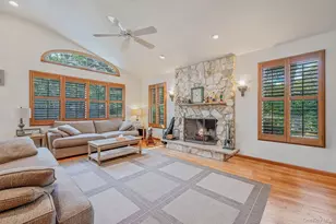 6 Bay Dr, Hampton Bays, NY 11946 - Photo 4