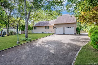 6 Bay Drive, Hampton Bays, NY 11946 - Photo 2