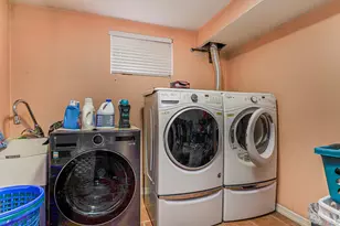 124 Virginia Ave, New York, NY 10305 - Photo 24