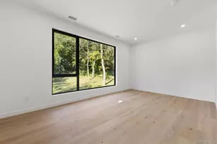 28 McLain St, Bedford Corners, NY 10549 - Photo 42