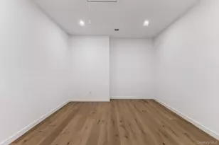 28 McLain St, Bedford Corners, NY 10549 - Photo 32