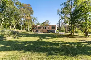 28 McLain St, Bedford Corners, NY 10549 - Photo 6