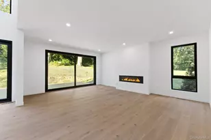 28 McLain St, Bedford Corners, NY 10549 - Photo 18