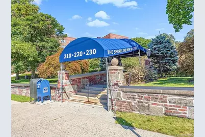 220 Pelham Road #2L, New Rochelle, NY 10805 - Photo 38