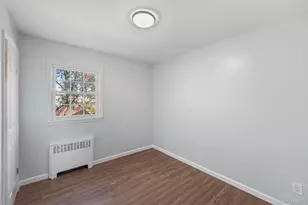 172-04 Amelia Rd, Jamaica, NY 11434 - Photo 20