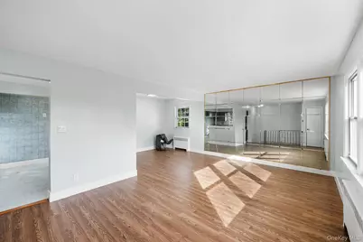 17204 Amelia Road, Jamaica, NY 11434 - Photo 16