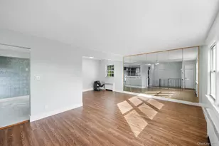 172-04 Amelia Rd, Jamaica, NY 11434 - Photo 16