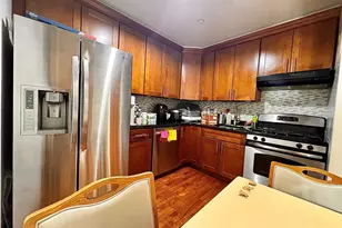 37-10 149th Pl, Flushing, NY 11354 - Photo 6