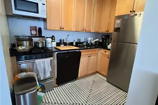 333 E 45th St, New York, NY 10017 - Photo 4