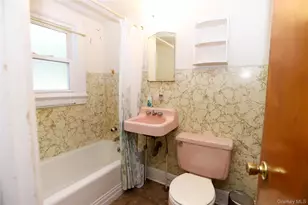 43 Putnam Ave, Tarrytown, NY 10591 - Photo 14