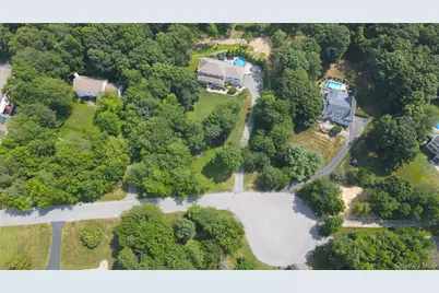 5 Rosell Court, Lagrangeville, NY 12540 - Photo 2