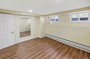 412 37th St, Lindenhurst, NY 11757 - Photo 26