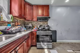 95-68 115th St, Richmond Hill, NY 11419 - Photo 22