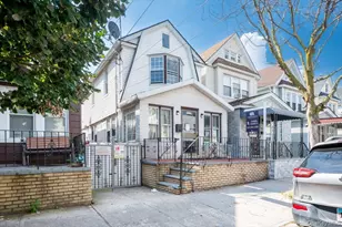 95-68 115th St, Richmond Hill, NY 11419 - Photo 2