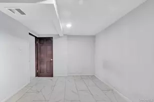 95-68 115th St, Richmond Hill, NY 11419 - Photo 24