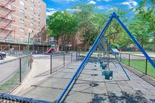 88-08 151st Ave, Howard Beach, NY 11414 - Photo 18