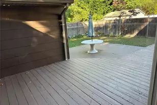 611 Asharoken Blvd, Bay Shore, NY 11706 - Photo 34