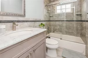 45 Meeting Ln, Hicksville, NY 11801 - Photo 28
