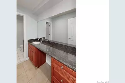 330 Lake Pointe Drive #330, Middle Island, NY 11953 - Photo 10