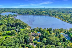 63 Dyke Rd, Setauket, NY 11733 - Photo 2