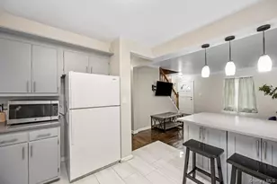 853 Arthur St, West Hempstead, NY 11552 - Photo 14