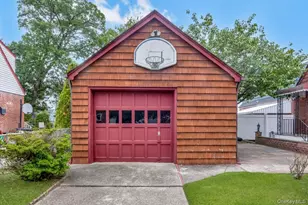 853 Arthur St, West Hempstead, NY 11552 - Photo 6