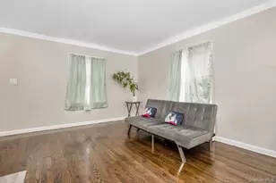 853 Arthur St, West Hempstead, NY 11552 - Photo 10