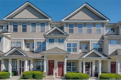 19 Putters Way #9, Middletown, NY 10940 - Photo 1